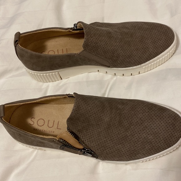 Ladies suede runners - Picture 4 of 4